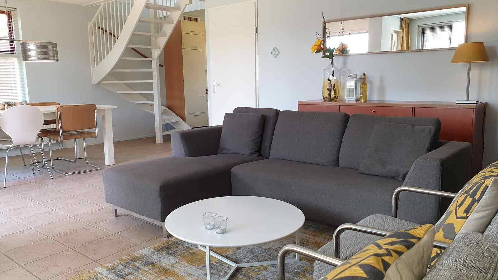 Freistehendes Ferienwohnung für 5 Personen auf Ferienpark Wijde Aa in Roelofarendsveen. in Roelofarendsveen, Groene Hart