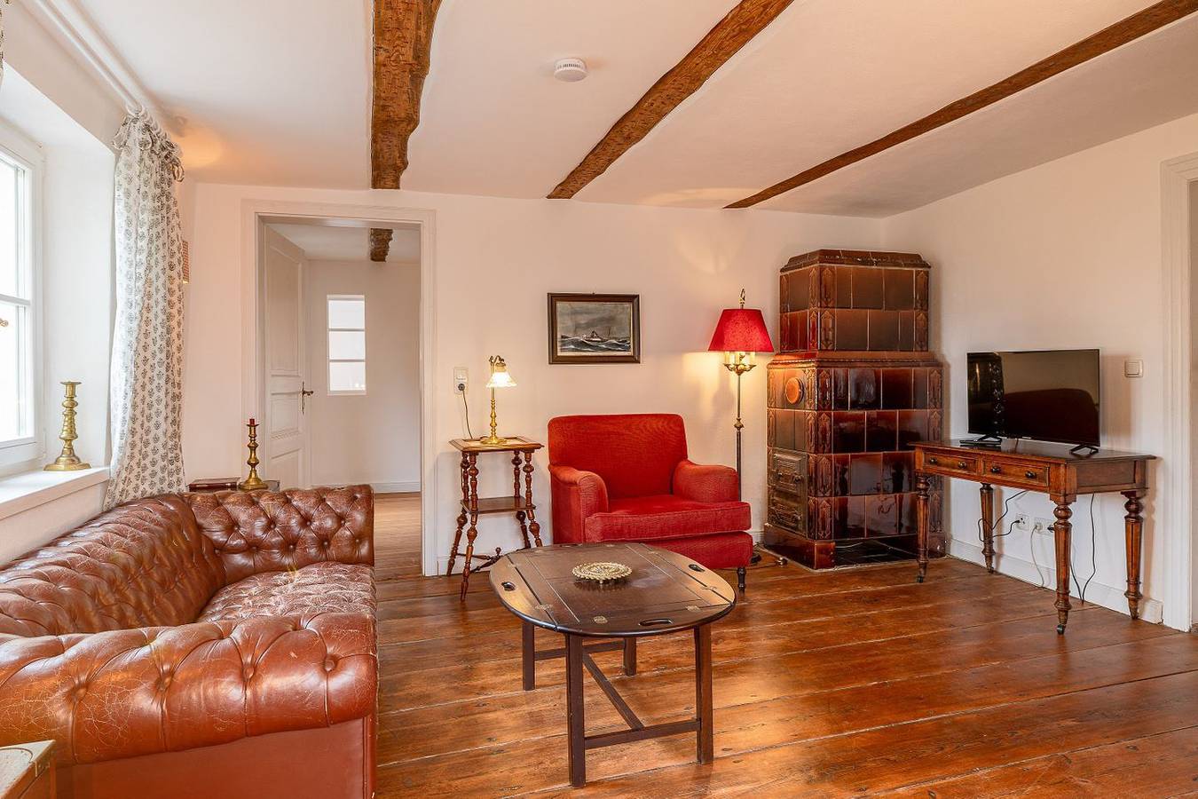 Apartamento entero, Geschichtliches Fischerhaus in Altstadtlage - Villa Gustavia Fewo Auguste in Sassnitz, Parque Nacional de Jasmund