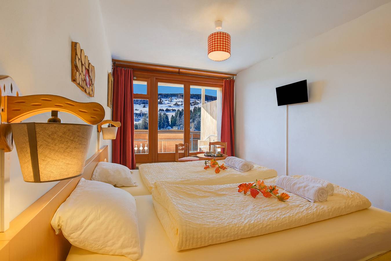 Hotel Relais Alpin Twin Room Ski In-Out 9 in Les Mosses, Ormont-Dessous
