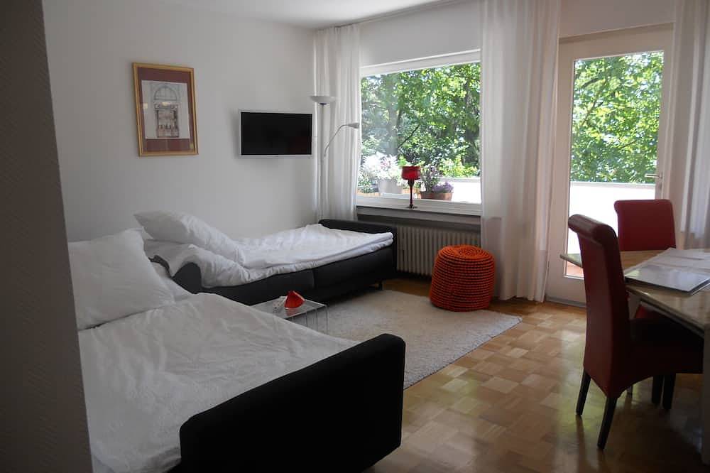Ganze Wohnung, Ruhige und sonnige Ferienwohnung in Gartenlage in Bad Godesberg, Bonn