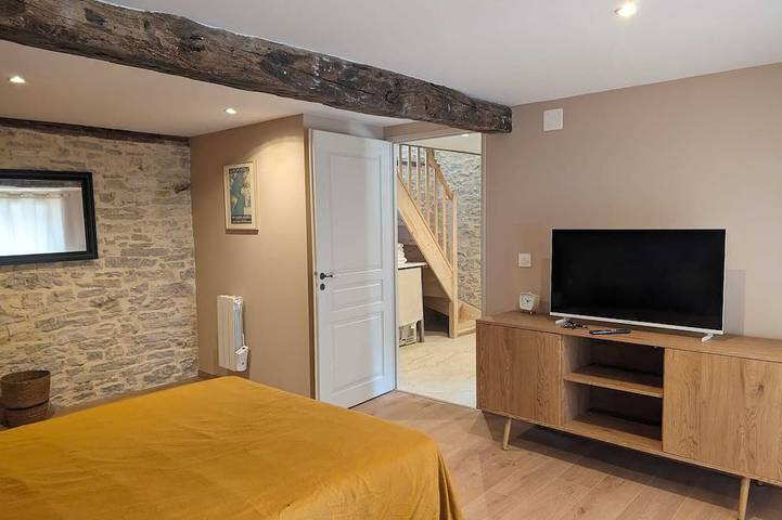 Belle Maison de Vacances Avec Piscine au Cœur de la Vallée de la Dordogne in Martel, Lot