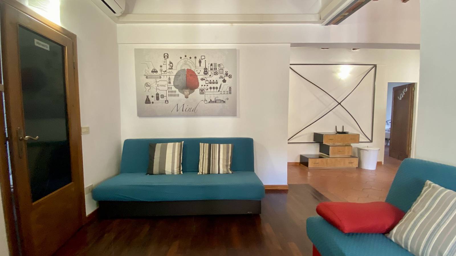 Entire apartment, Panicale 7 in Florence city center, Florence