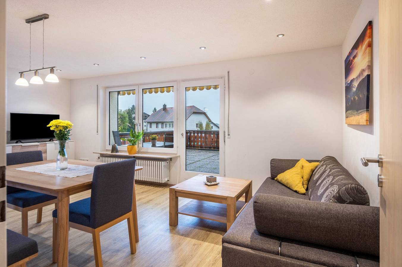 Ganze Wohnung, Ferienwohnung Nr 5 Sonnenschein mit Bergblick und Gemeinschaftsgarten in Höchenschwand, Südschwarzwald