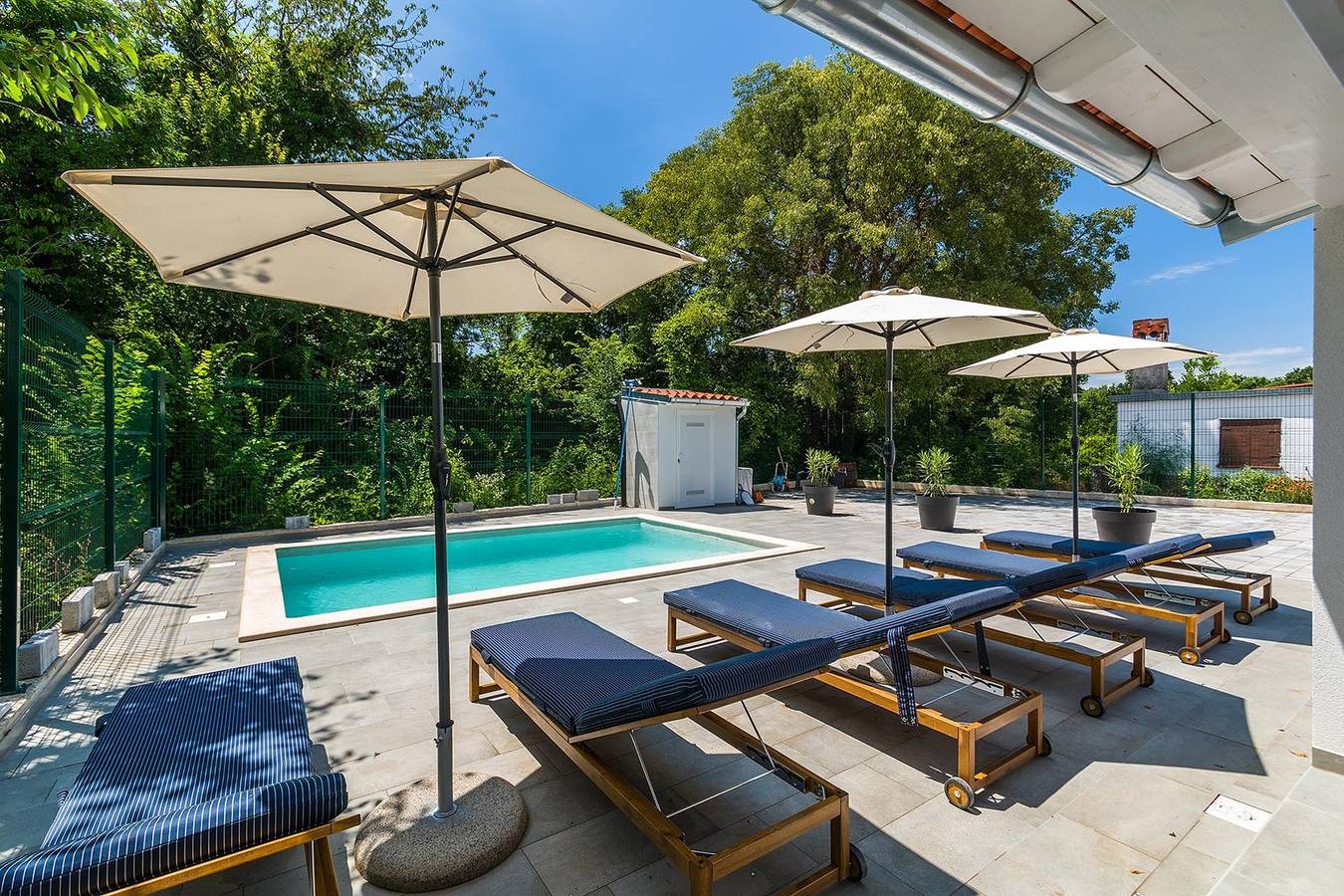 Villa voor 6 personen met balkon/terras in Barban, Zuidkust Istrië