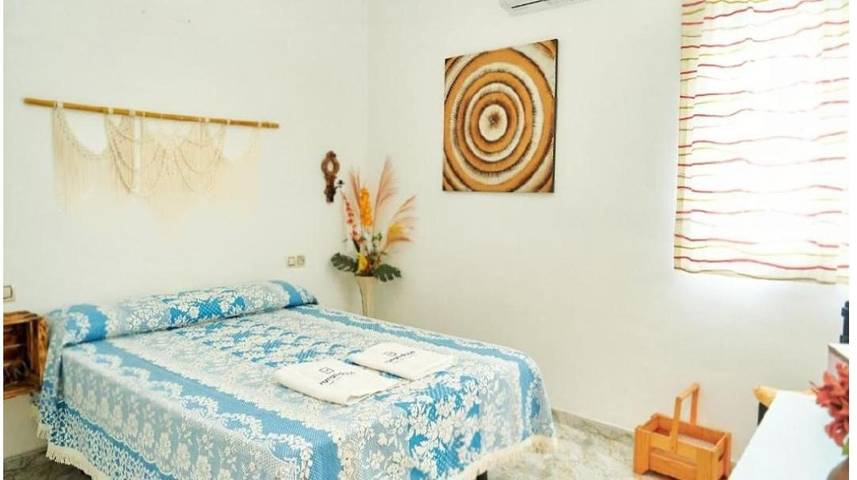 Casa rural para 10 personas, con jardín además de piscina y vistas, Se admiten mascotas en Sierra Mágina - 2