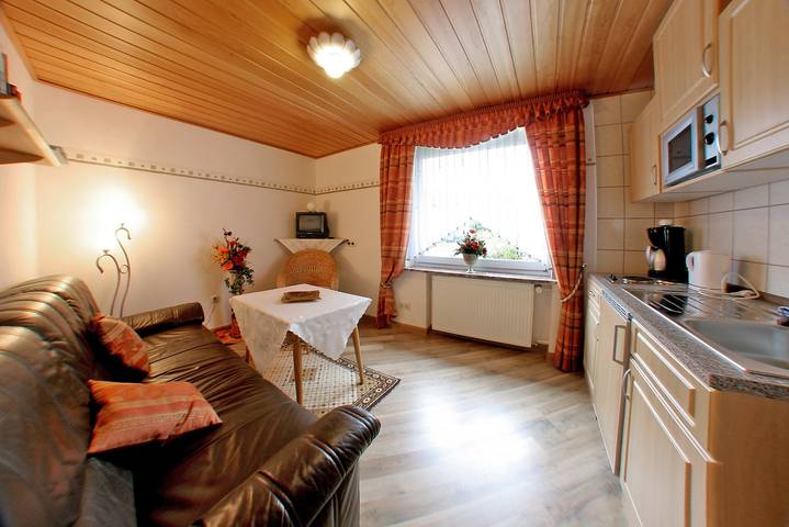 Ferienwohnung für 2 Personen, mit Balkon/Terrasse und Garten im Frankenwald