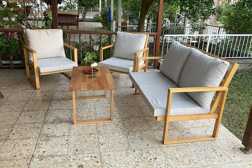 Charming 2-bedroom villa on the Beach with Ac, Wifi in Tekirova in Kemer, Antalya Province