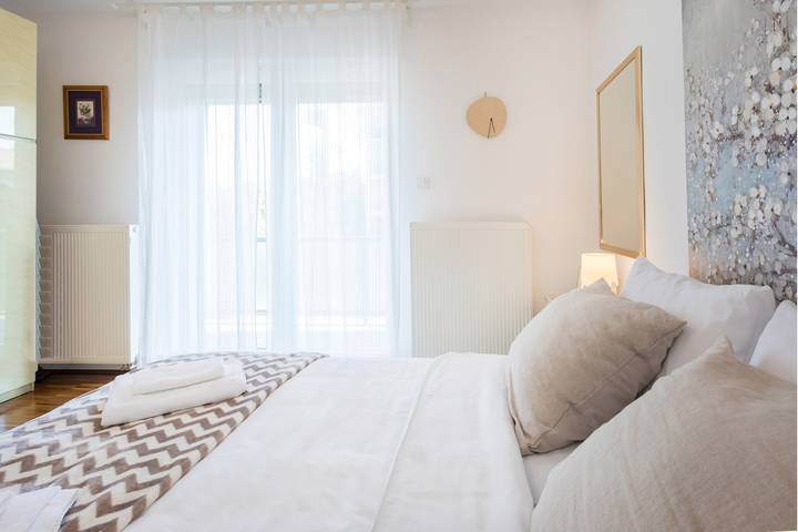 Ganze Wohnung, Ferienwohnung für 4 Personen mit Terrasse in Zagreb, Zagreb und Umgebung
