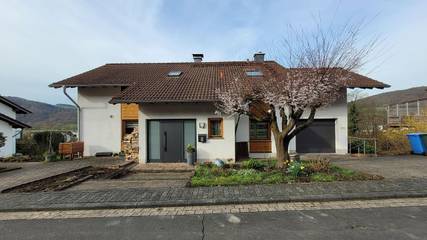 Ferienwohnung für 2 Personen, mit Garten und Terrasse in Roßbach