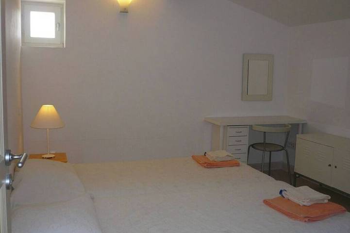 Gîte pour 4 personnes, avec terrasse et jardin dans Village de Gordes - 2