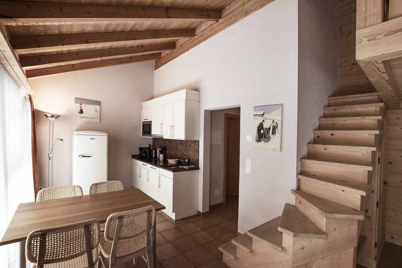 Apartamento entero, Apartamento "Alpin 3" con terraza y Wi-Fi in Klosters-Serneus, Davos Prättigau