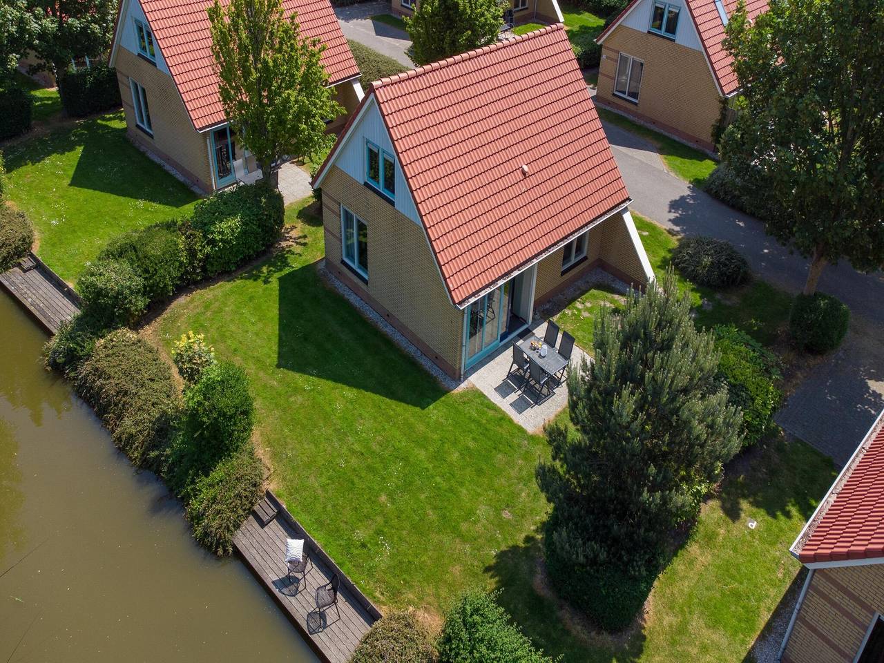 Wellnesswoning met sauna in IJsselmeer