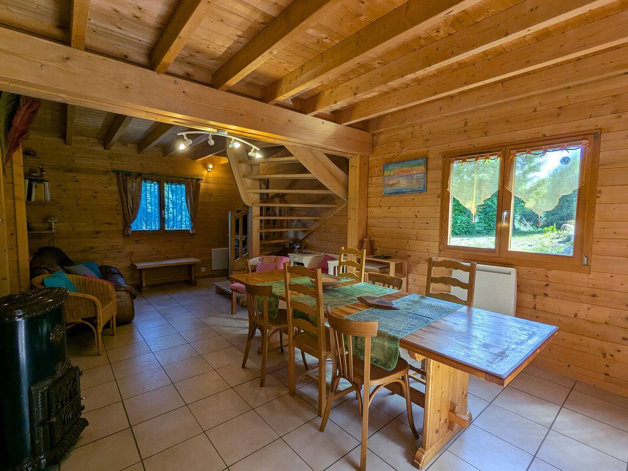 Spacious Chalet near Gérardmer: Terrace, Orchard, Ski, & Local Crafts in Le Tholy, Épinal en omgeving