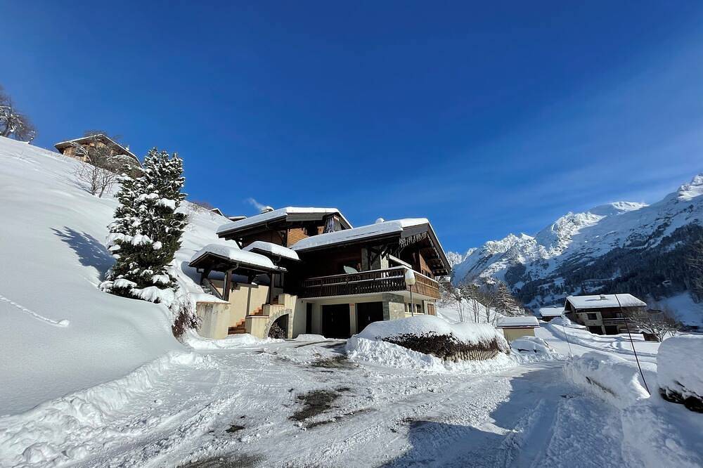 Chalet pour 13 Personnes dans La Clusaz, Région d'Annecy