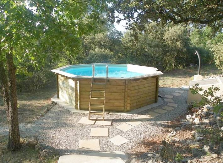 Location de vacances pour 6 personnes, avec piscine ainsi que vue et jardin, adapté aux familles à Tavernes - 4