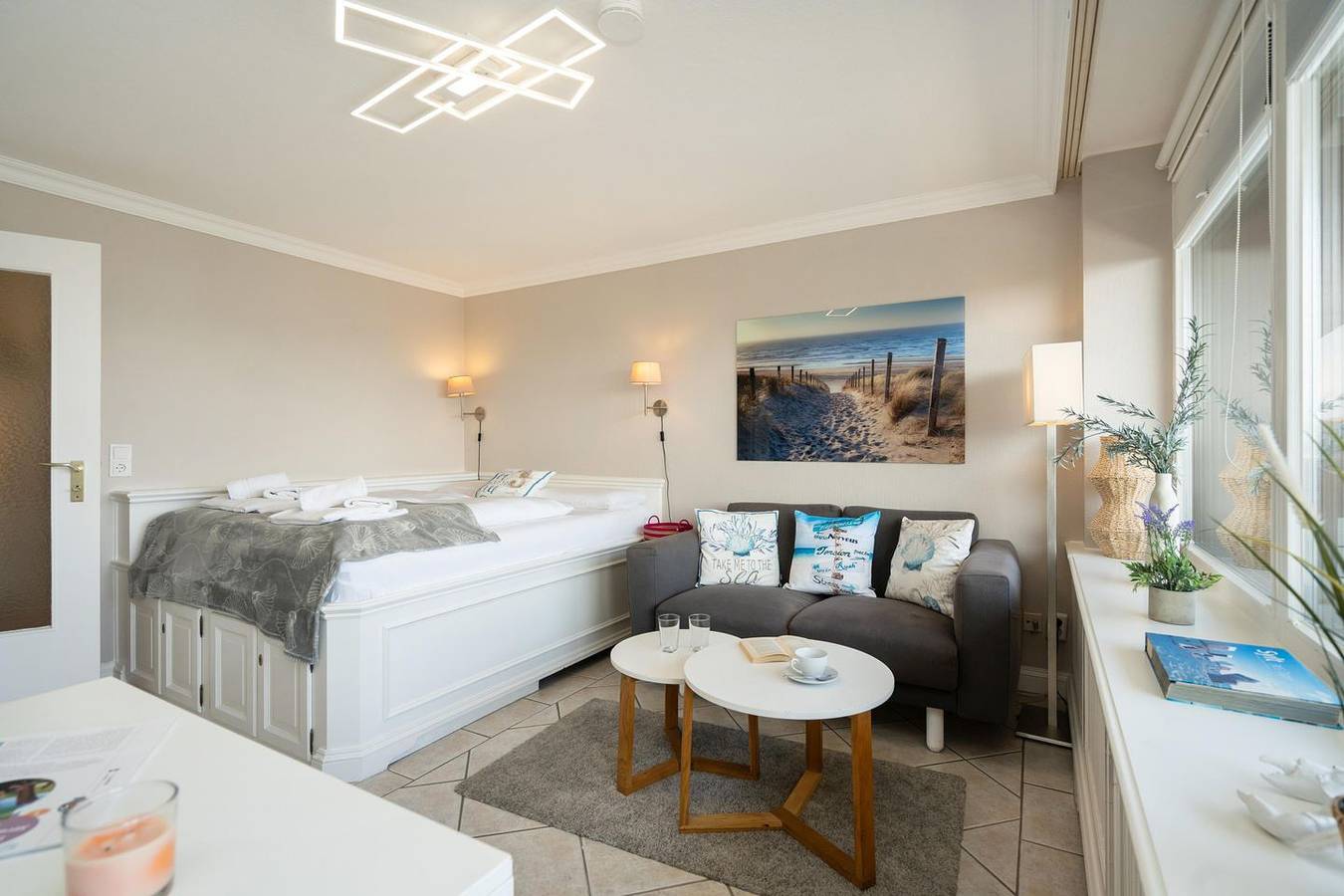 Ganze Wohnung, Modernes 1-Zimmer App., strandnah, Balkon, Wlan. Haustiere erlaubt. in Westerland, Sylt (Gemeinde)