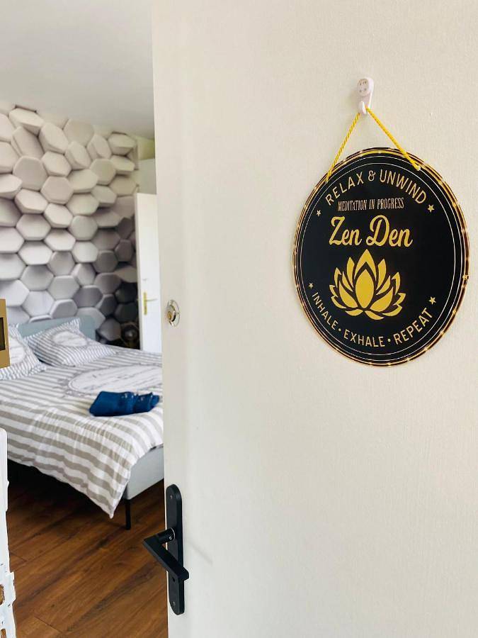 Location de vacances pour 2 personnes, avec Terrasse et Vue à Achicourt - 2