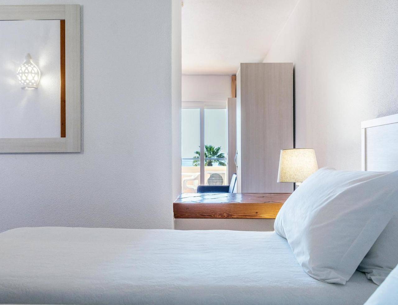 Meia Praia Lagos - Beach Club Apartments in São Sebastião, São Gonçalo de Lagos