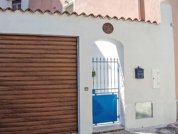 Location de vacances pour 4 personnes, avec Terrasse à Orgosolo