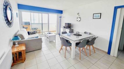 Gîte pour 4 personnes, avec balcon et jacuzzi dans Plage des Mouettes