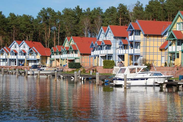 Bungalow für 8 Personen, mit Terrasse in Rheinsberg - 4