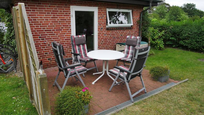 Bungalow für 4 Personen, mit Terrasse und Garten auf Föhr