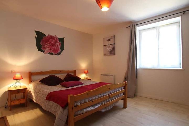 Gîte pour 6 personnes, avec jardin à Angoville-sur-Ay - 2