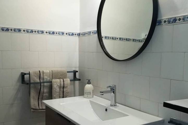 Location de vacances pour 5 personnes, avec jardin et terrasse, animaux acceptés à Port-Saint-Louis-du-Rhône - 4