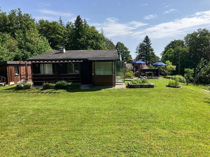 Ferienhaus für 2 Personen, mit Garten im Drei-Seen-Land