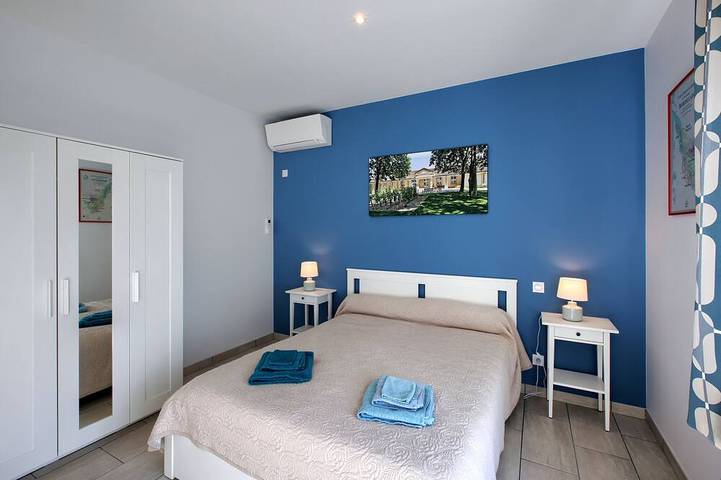 Gîte pour 6 personnes, avec balcon à Margaux - 2