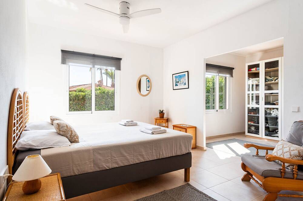 Villa Margarita Punta Prima by Escape Home in Punta Prima, Sant Lluís