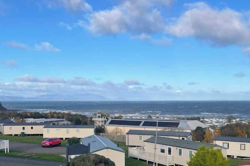 Brodick Brae Getaway in Firth Of Clyde