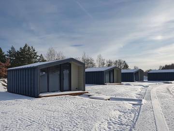 Ferienhaus für 3 Personen, mit Terrasse und Seeblick sowie Garten und Sauna in der Lausitz