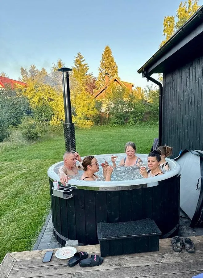 Vakantiehuis voor 4 personen, with tuin and uitzicht as well as sauna, met huisdier - 1
