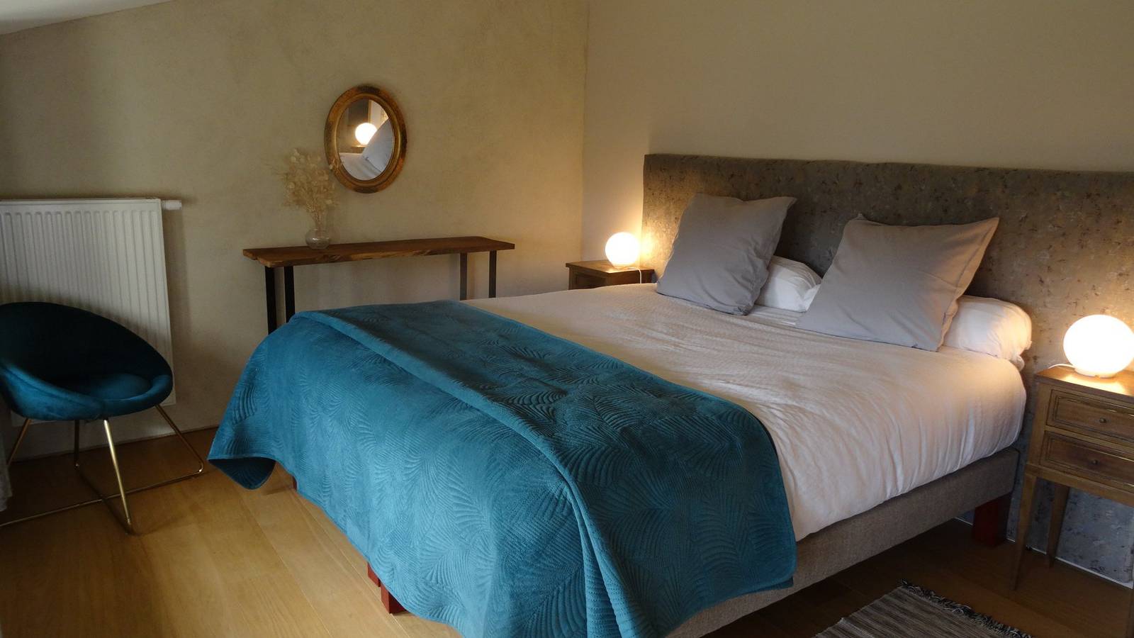 Gite La Chastanha dans l'ancienne bergerie du hameau in Saint-Jean-Chambre, Parc naturel régional des Monts d'Ardèche