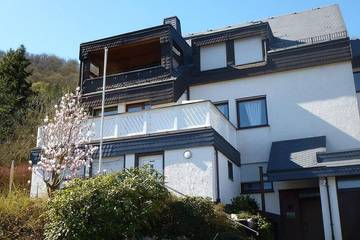 Ferienwohnung für 2 Personen, mit Balkon in Treis-Karden