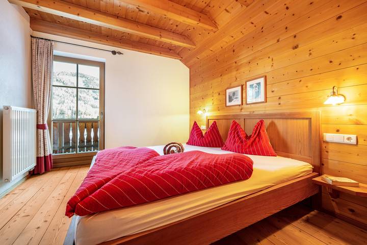 Appartamento per 4 persone, con Balcone e Giardino a Braies