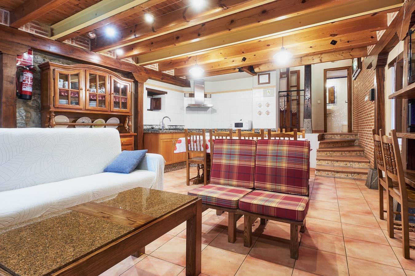 Maison de campagne "El Serenal" avec vue sur les montagnes, terrasse privée et Wi-Fi in Santa Marina de Valdeón, Posada de Valdeón