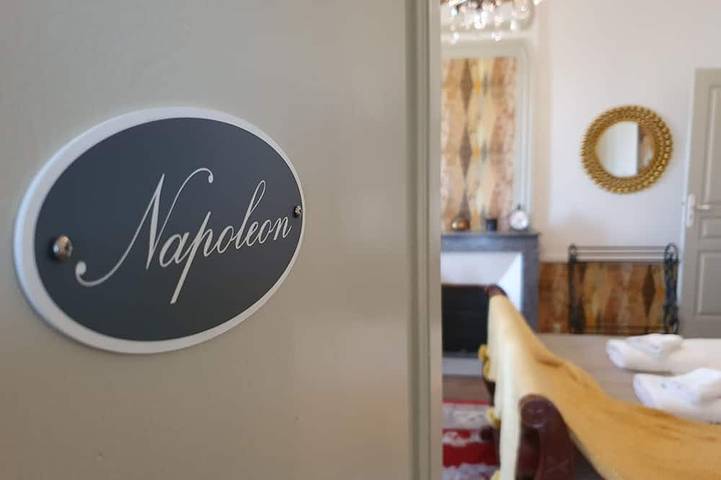 Location de vacances pour 15 personnes, avec jardin à Épargnes - 2