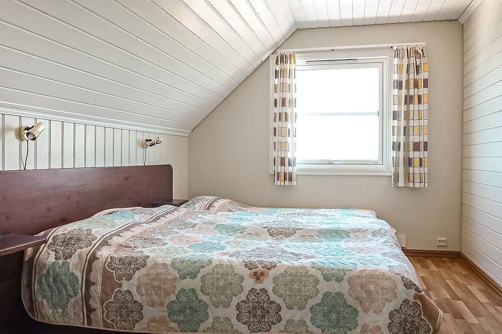Cozy home in Bokn with sauna in Bokn