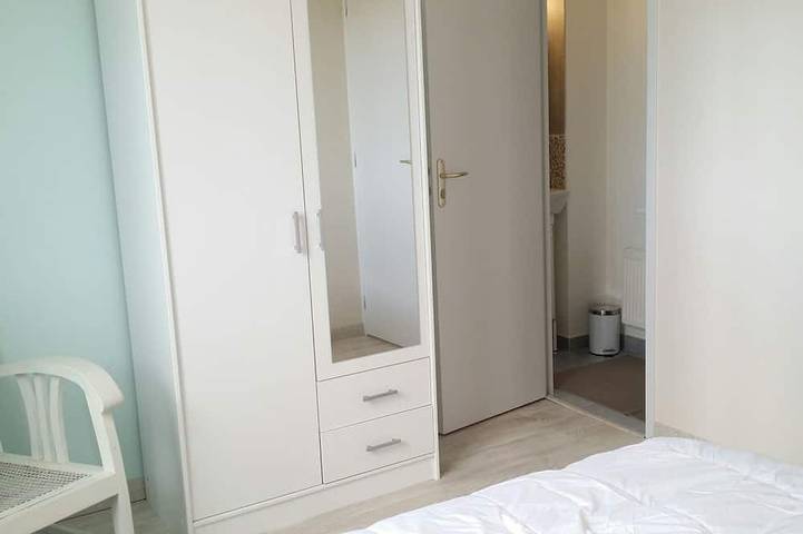 Location de vacances pour 8 personnes, avec terrasse et jardin, animaux acceptés à Quinéville - 3