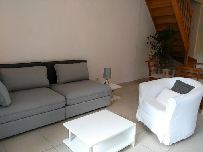 Location de vacances pour 6 personnes, avec vue et jardin à Bourgoin-Jallieu - 2