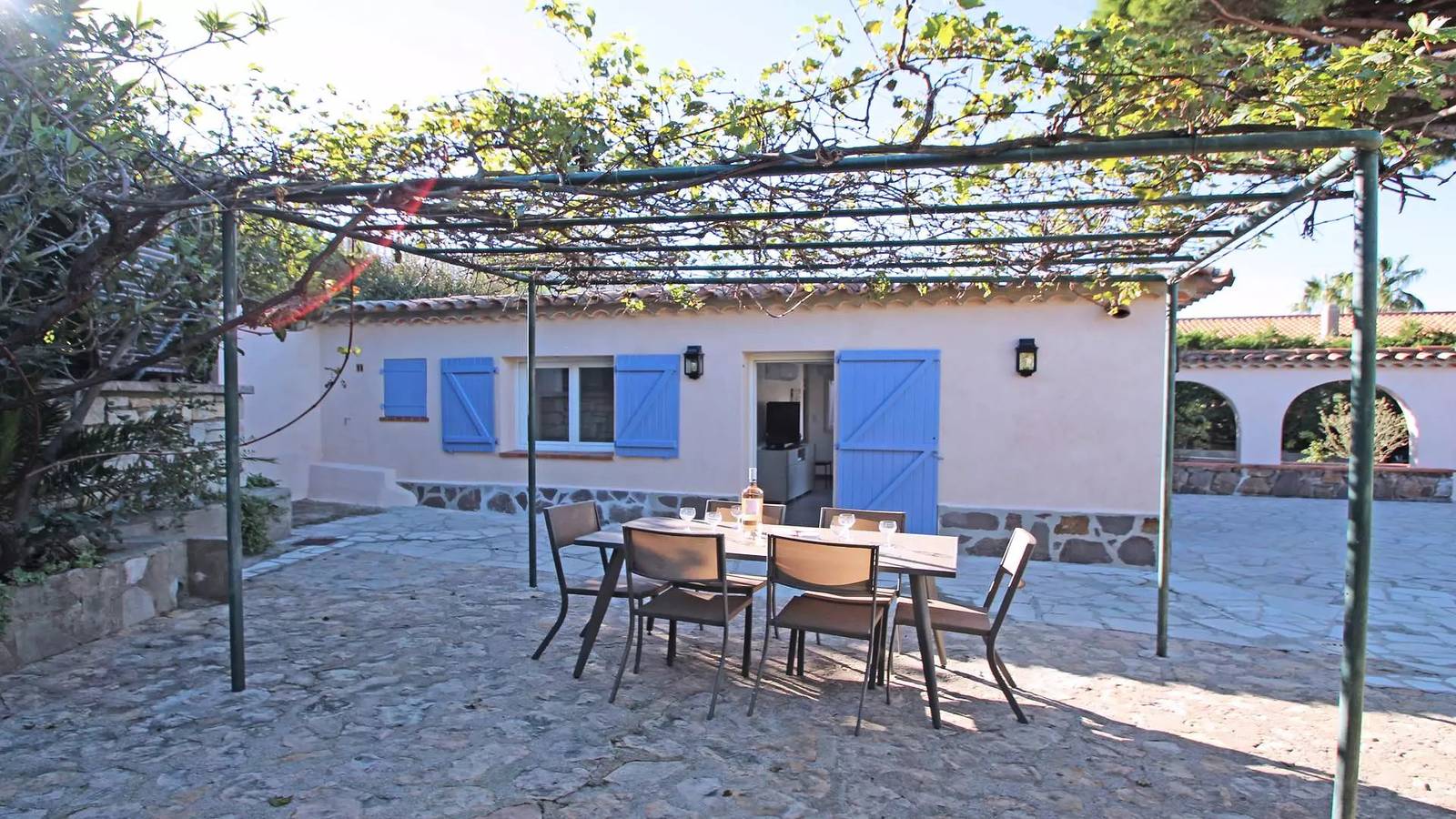 Villa pour 6 Personnes dans Sainte-Maxime, Région de Draguignan
