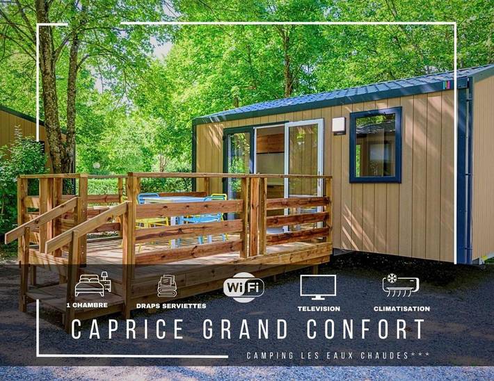 Camping pour 4 personnes, avec Terrasse et Jardin ainsi que Bassin pour enfant et Piscine