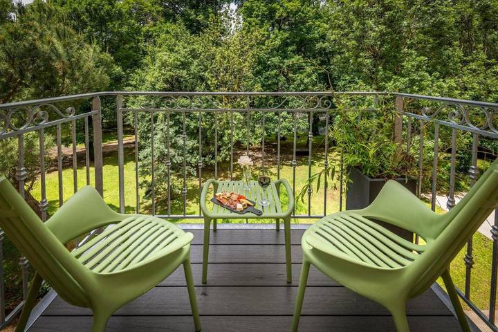 Hôtel pour 2 personnes, avec jardin à Banassac