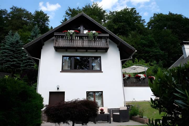 Ferienhaus für 4 Personen, mit Balkon und Garten sowie Sauna in Sonneberg - 2