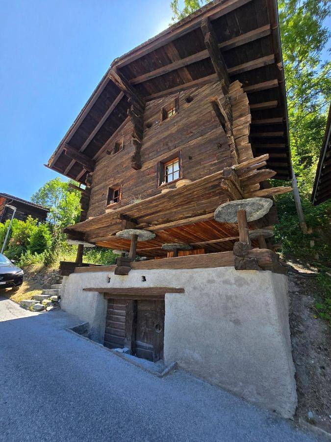 Gîte pour 4 personnes, avec Terrasse dans Vissoie