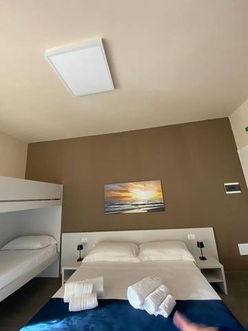 Chambre d’hôte pour 4 personnes, avec balcon à Favignana