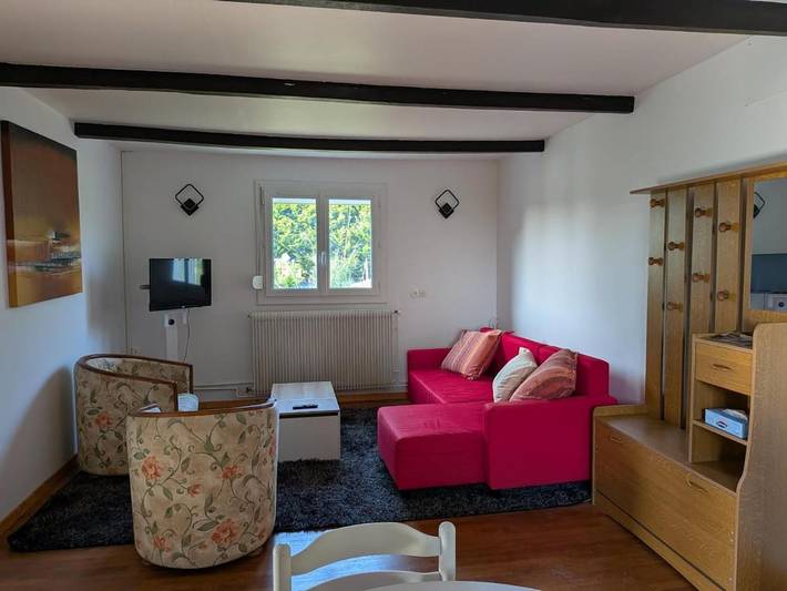 Gîte pour 4 personnes, avec jardin dans Jardres - 3