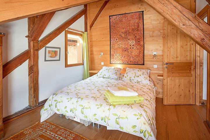 Gîte pour 8 personnes, avec jardin et balcon à Saint-Jean-de-Belleville - 2